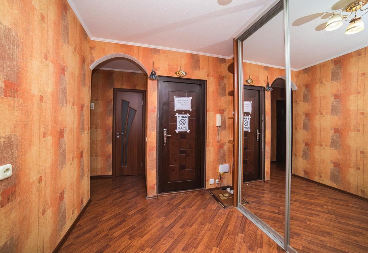 Uyutnaya Komnata Vozle Metro Lejlighedshotel Minsk Eksteriør billede